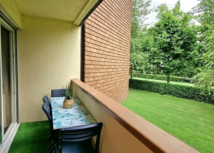 Joli Appartement Avec Balcon